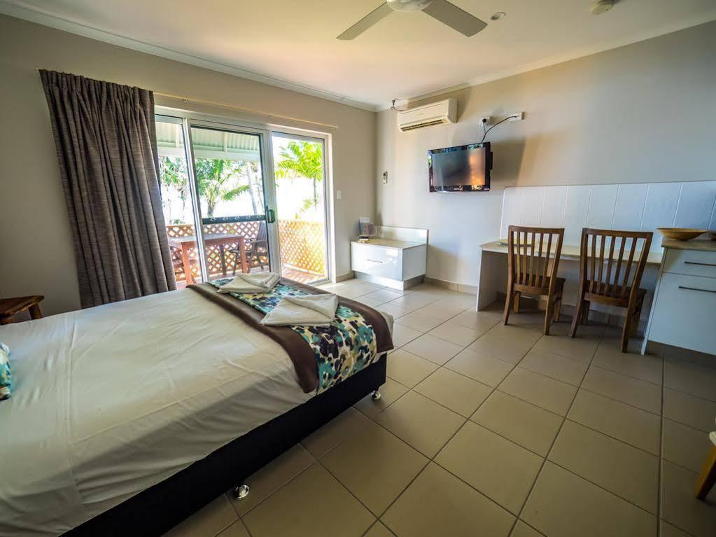 The Resort At Dolphin Heads Mackay Exteriör bild