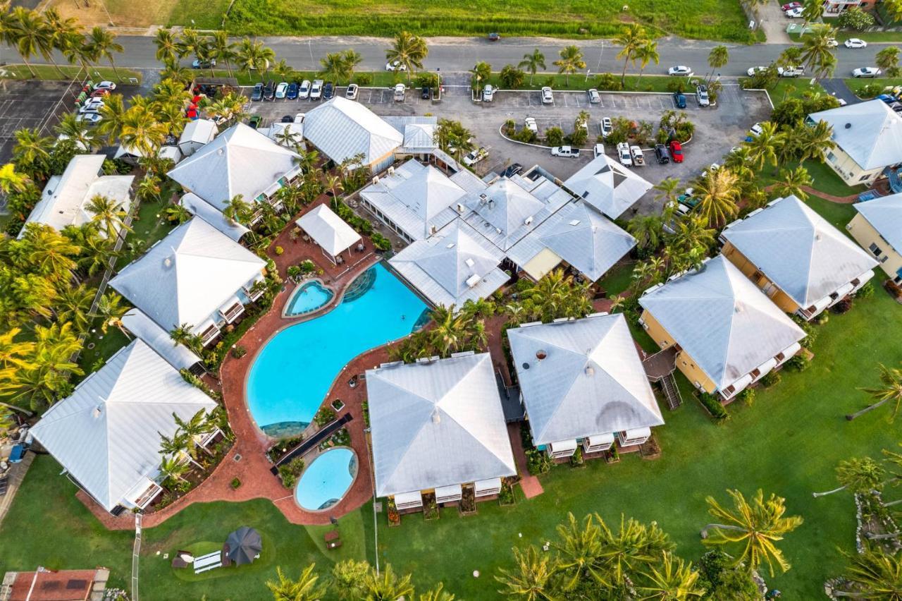 The Resort At Dolphin Heads Mackay Exteriör bild