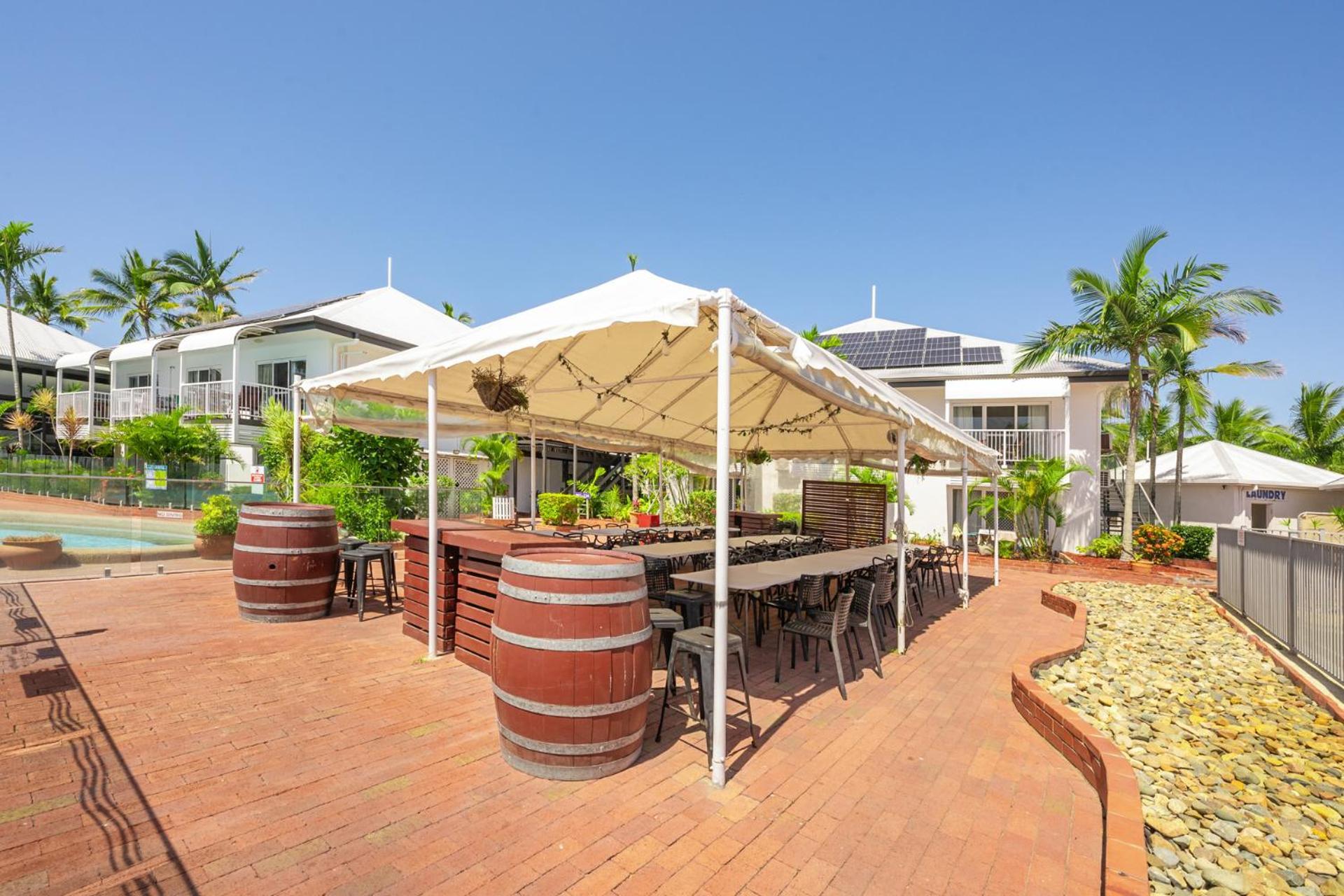 The Resort At Dolphin Heads Mackay Exteriör bild